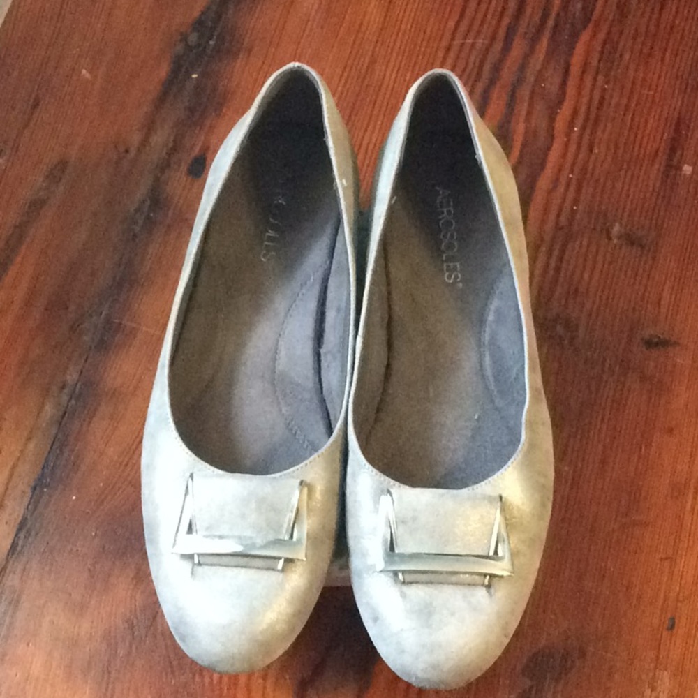 Silver Suede Aerosoles Flats.